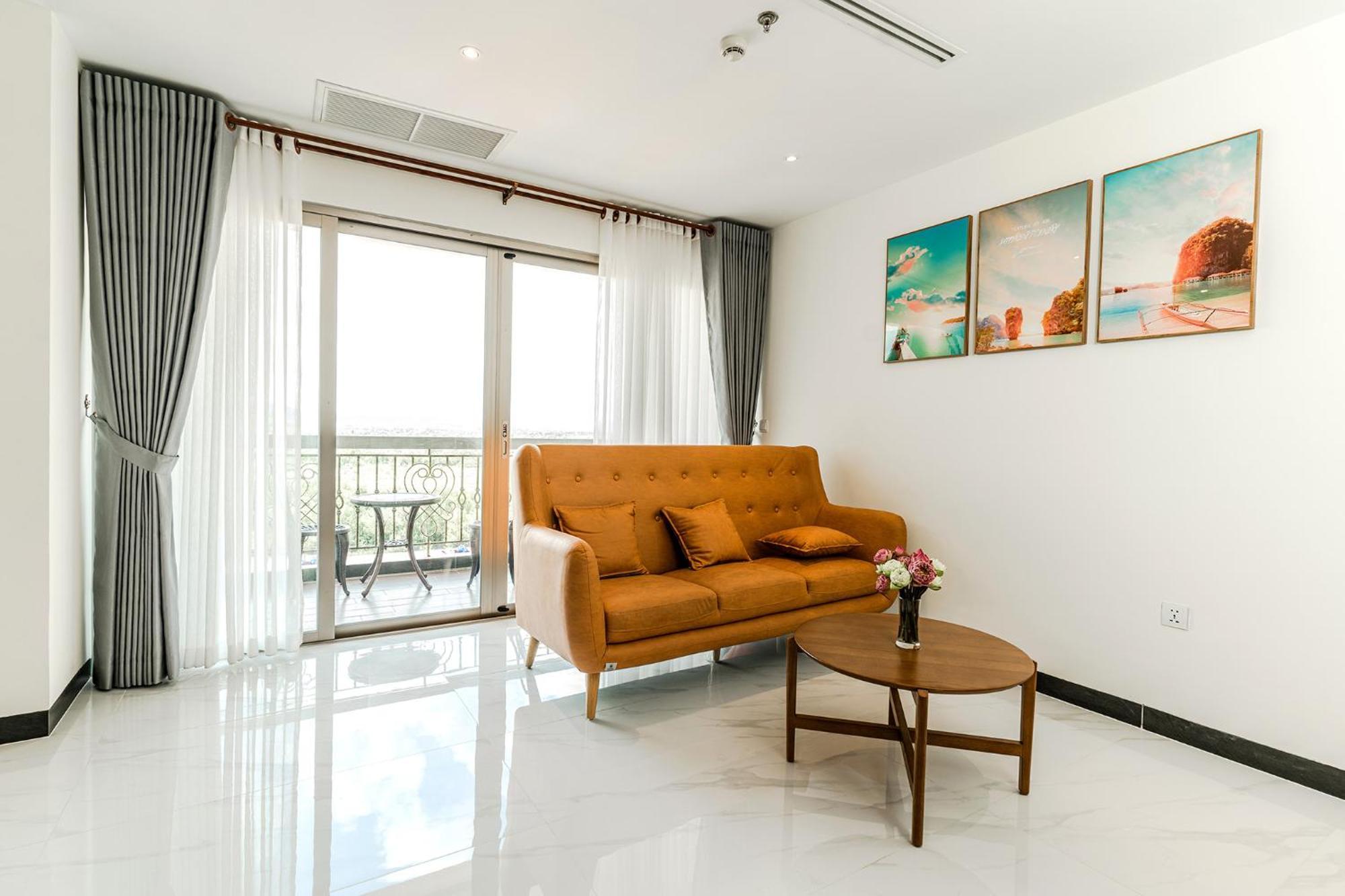 Sea Breeze Hotel & Villa Сиануквиль Экстерьер фото