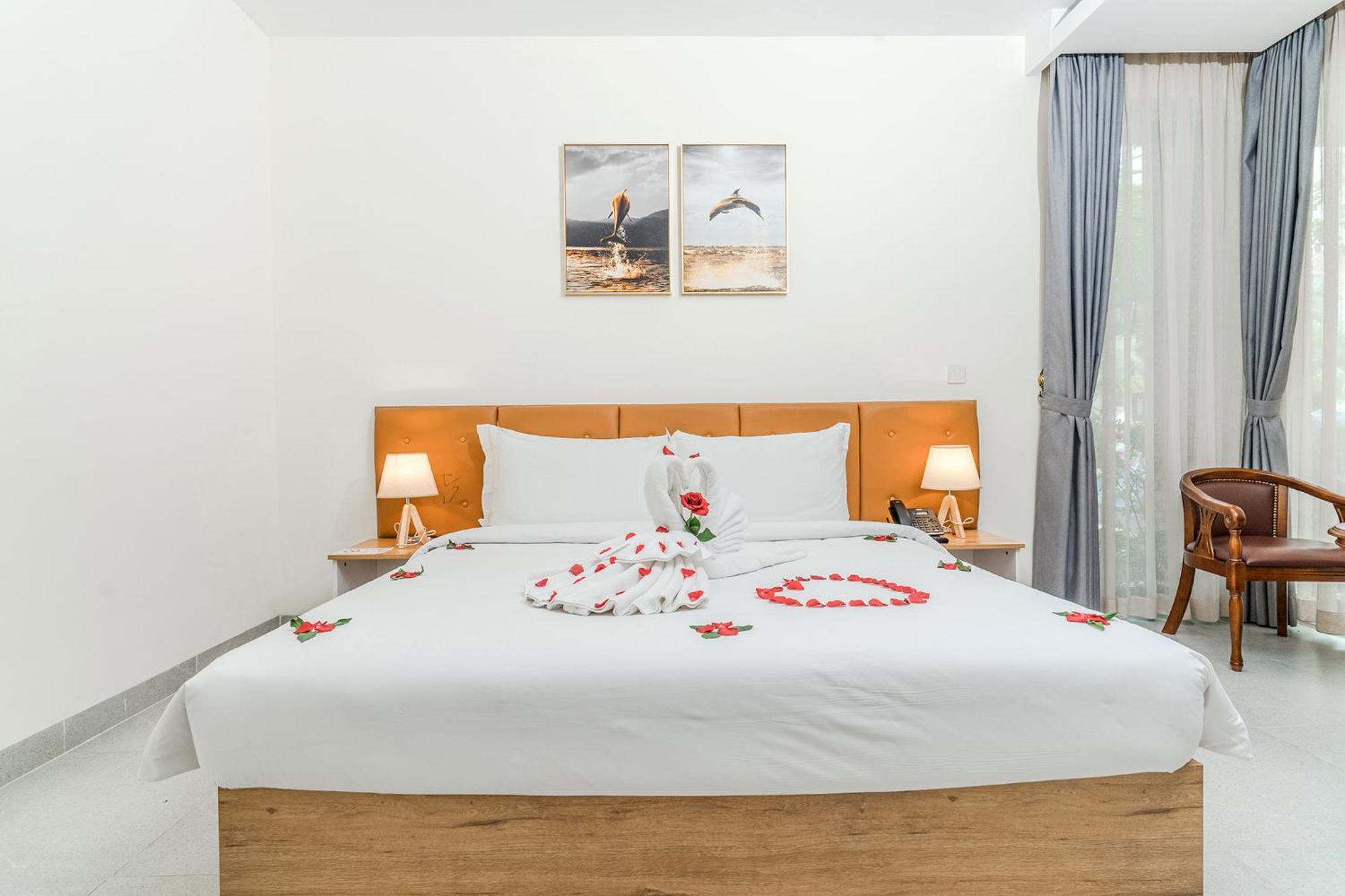 Sea Breeze Hotel & Villa Сиануквиль Экстерьер фото